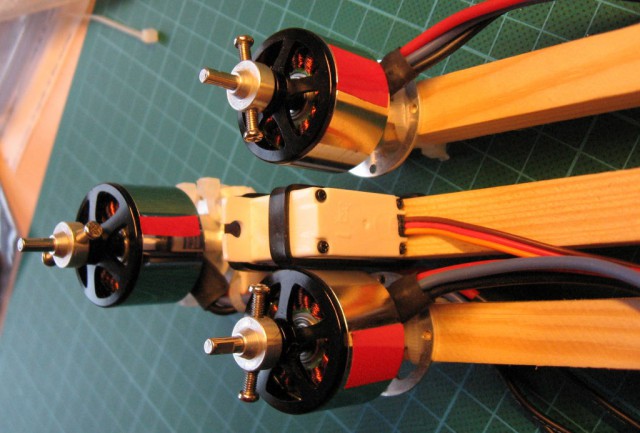 Tricopter - motors balanced